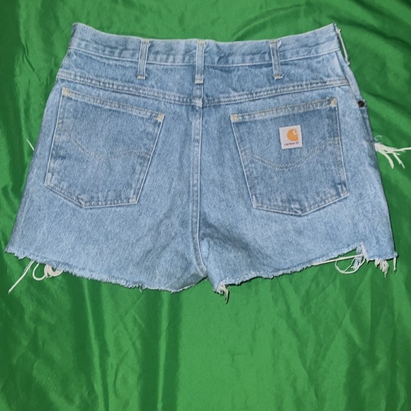 Carhartt Blue Jean Shorts Distressed size 32 x 30-run small see measurements - Picture 6 of 7